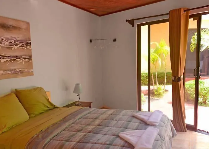 Condor 3*