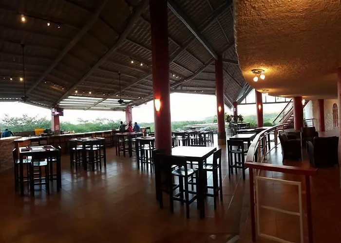 Hotel Condor 3*