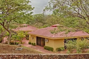 Condor Hotel
